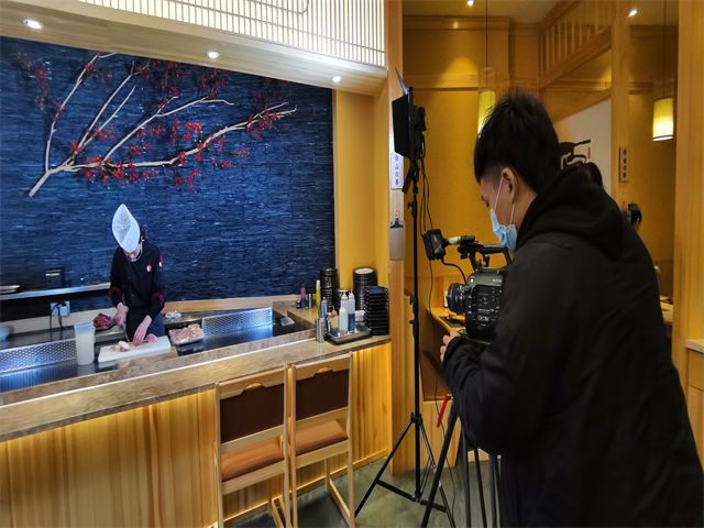 如何拍摄食堂的宣传片文案