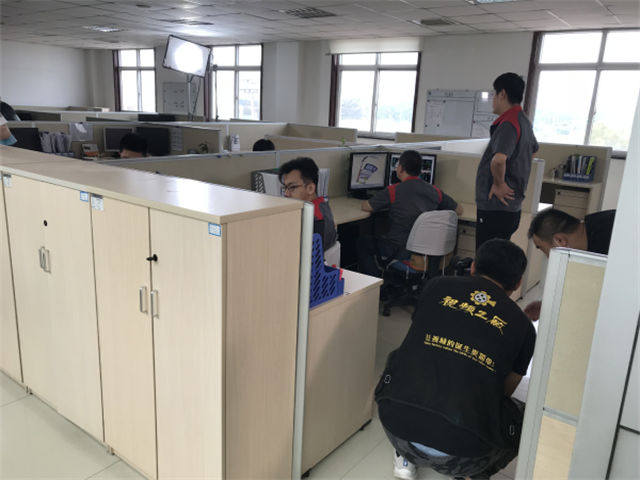 如何拍摄书店宣传片